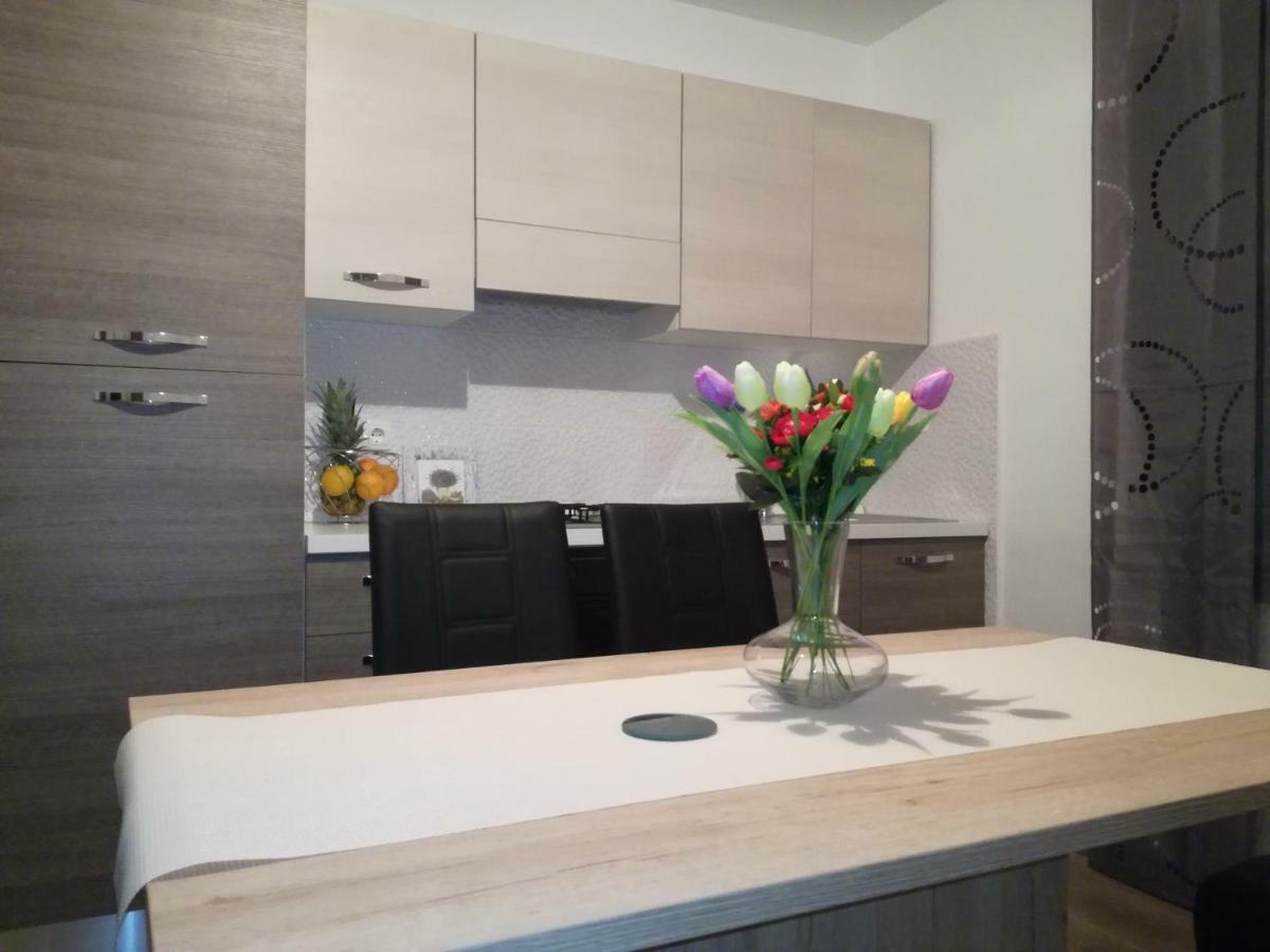 Apartment Ivan มารีนา ภายนอก รูปภาพ