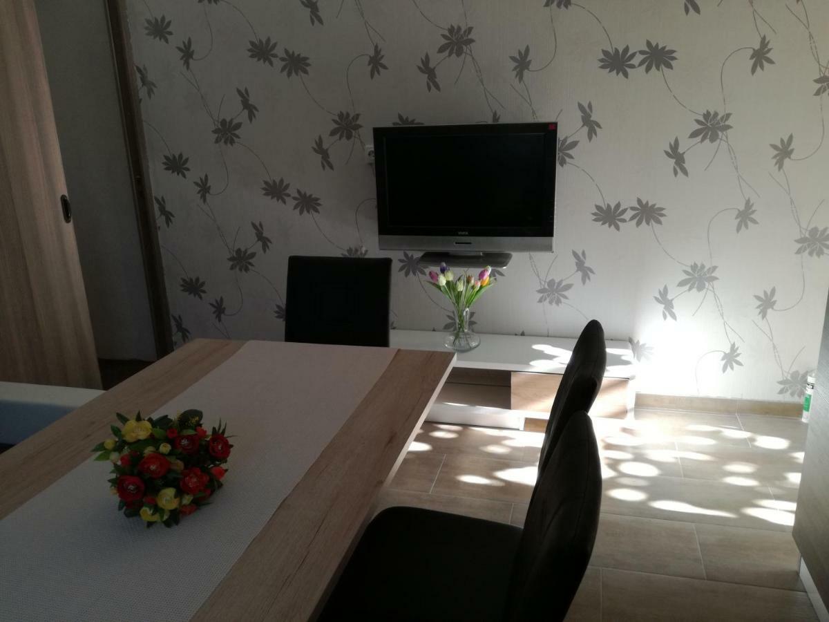Apartment Ivan มารีนา ภายนอก รูปภาพ